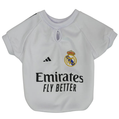 Camiseta Real Madrid para perros y gatos en tela deportiva 
blanca vista frontal - Animal Power Colombia

