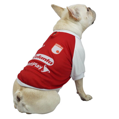 Camiseta Santa Fe para perros y gatos en tela deportiva 
roja con blanco vista frontal - Animal Power Colombia
