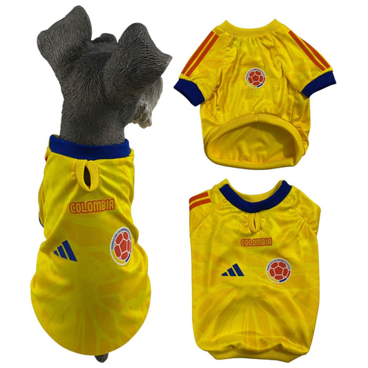  Camiseta Selección Colombia Mundial para perros y gatos 
en tela deportiva amarilla vista frontal - Animal Power Colombia
